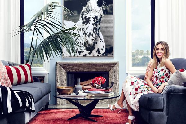 杰西卡阿尔巴宾馆