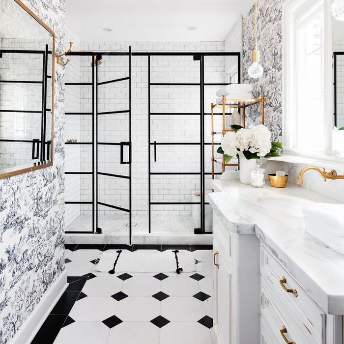 传统的豪华浴室