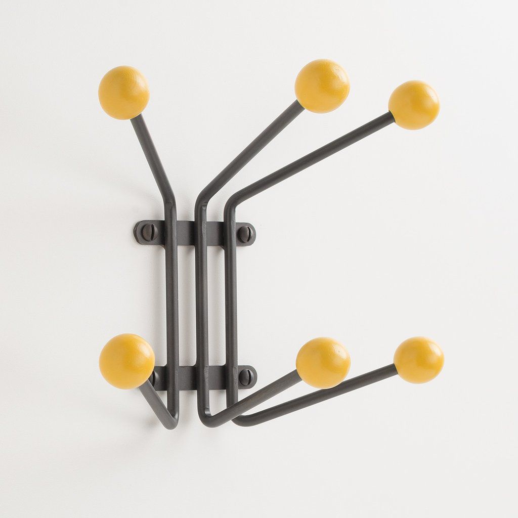 充满活力的黄色钩子