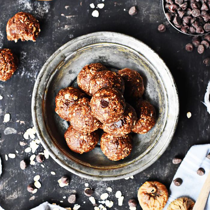 黑巧克力燕麦图叮咬