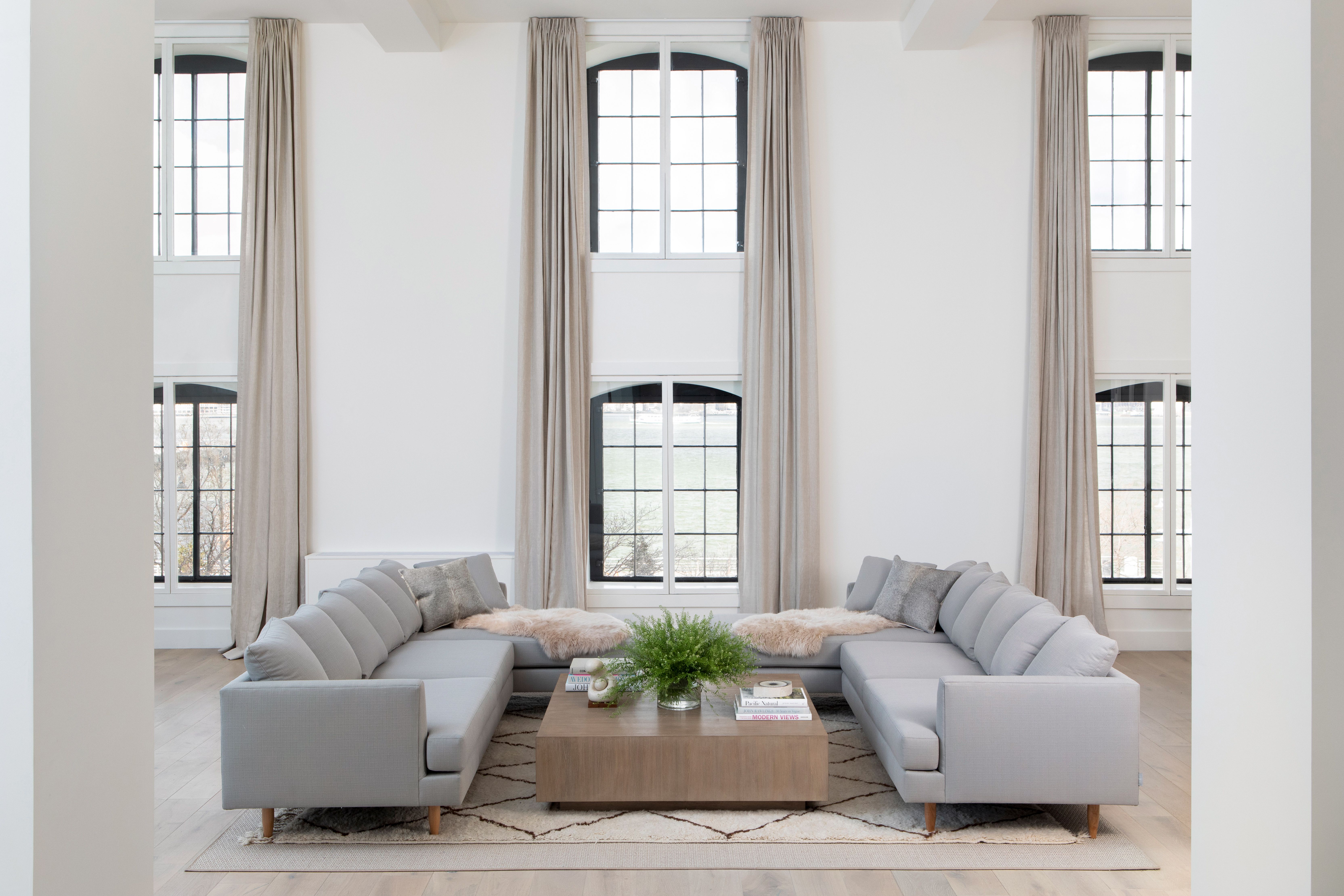 艾琳Fetherstone首页