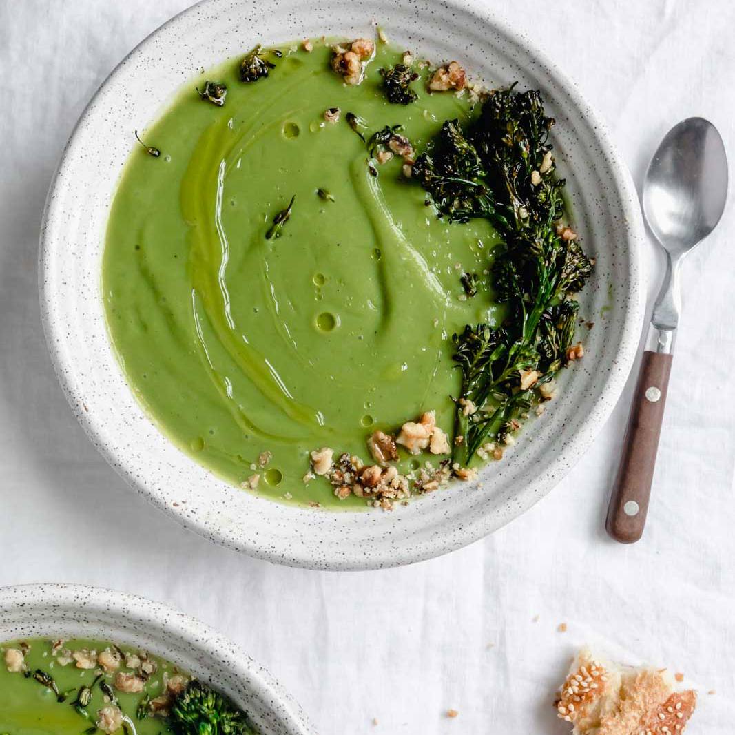 健康的人，成分西兰花汤