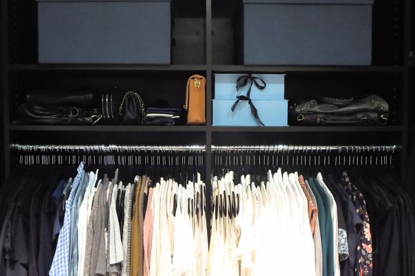 井井有条的衣柜。