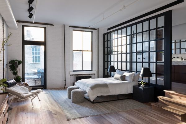 Becky Shea设计了阁楼卧室。