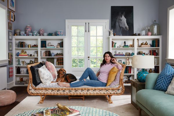 米歇尔·盖奇在躺椅上。