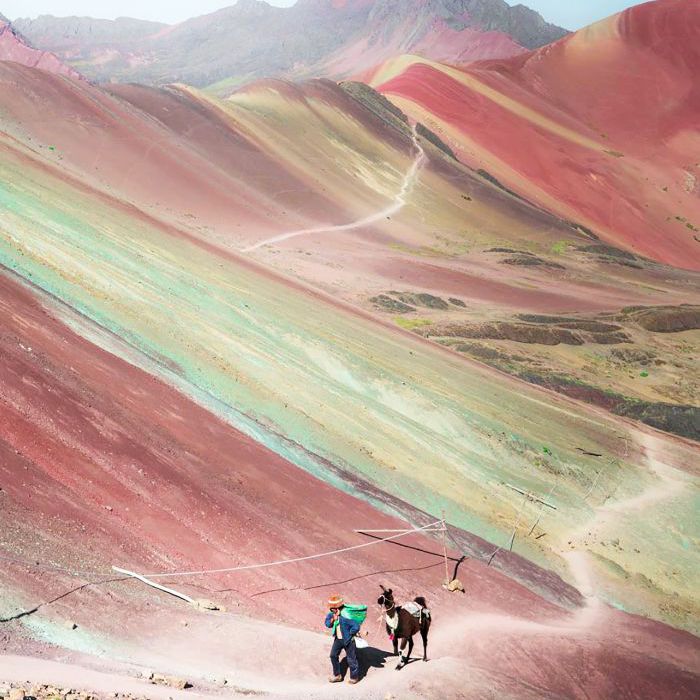 秘鲁的彩虹山脉