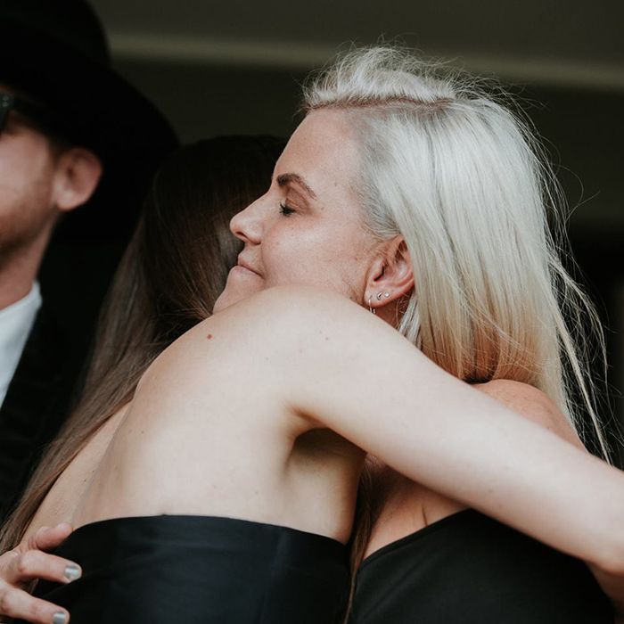 姐妹们，萨沙Strebe