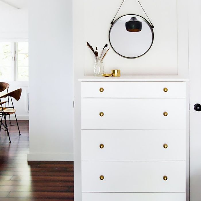 梳妆台黄铜详细