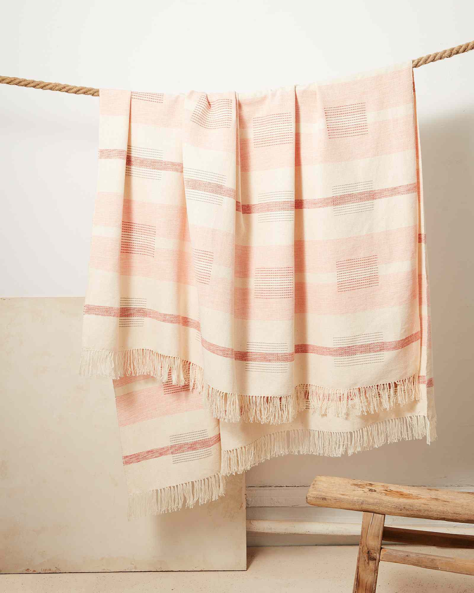 MINNA Blocks Throw Peach