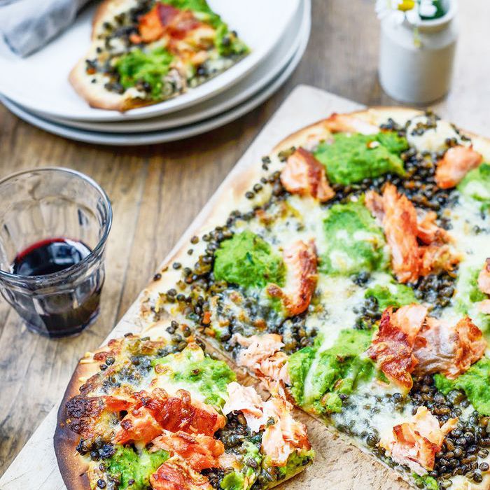 烟熏三文鱼披萨