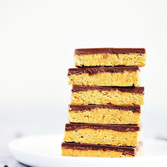 不用烘烤的花生酱棒