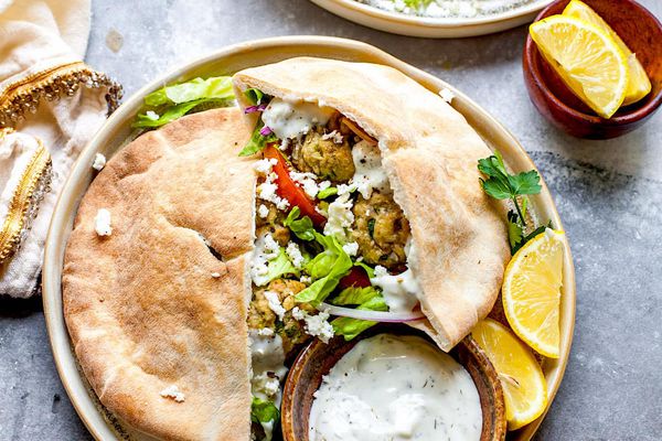 几块板与土耳其肉丸陀螺仪上