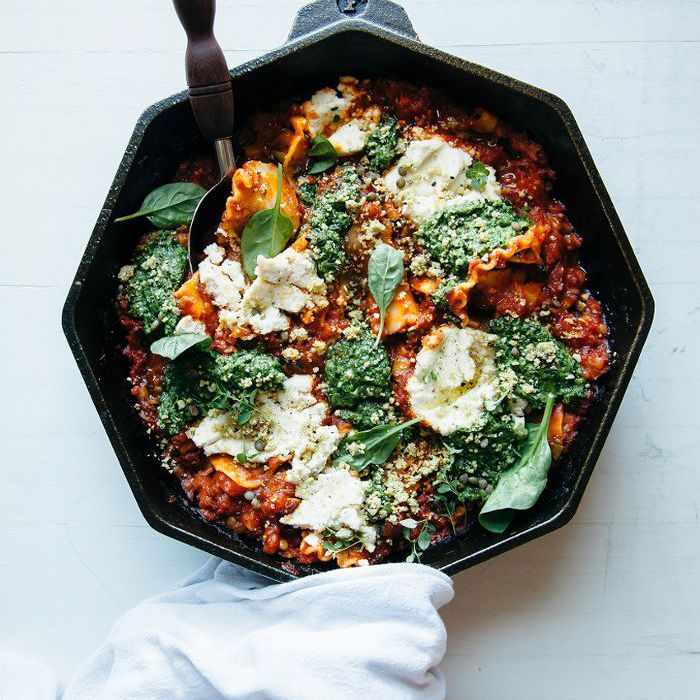 素食烤宽面条煎锅