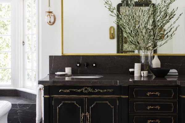 DIY古董梳妆台浴室虚荣