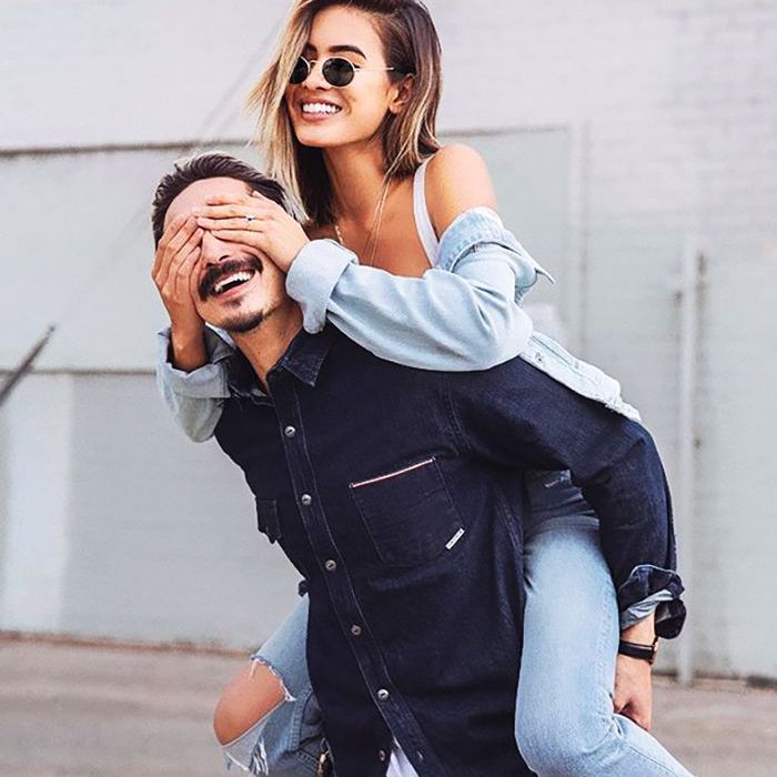 如何解释两个人之间的化学反应”class=