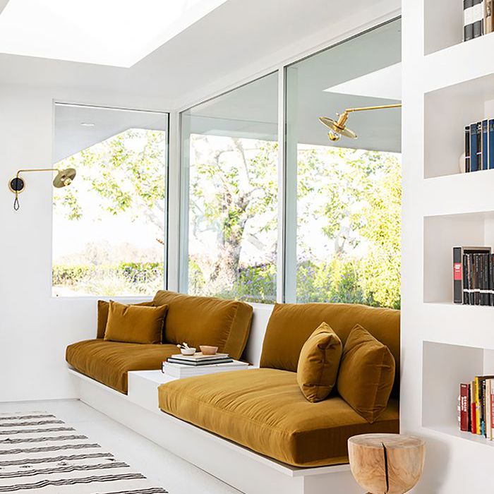 在客厅地板水磨石