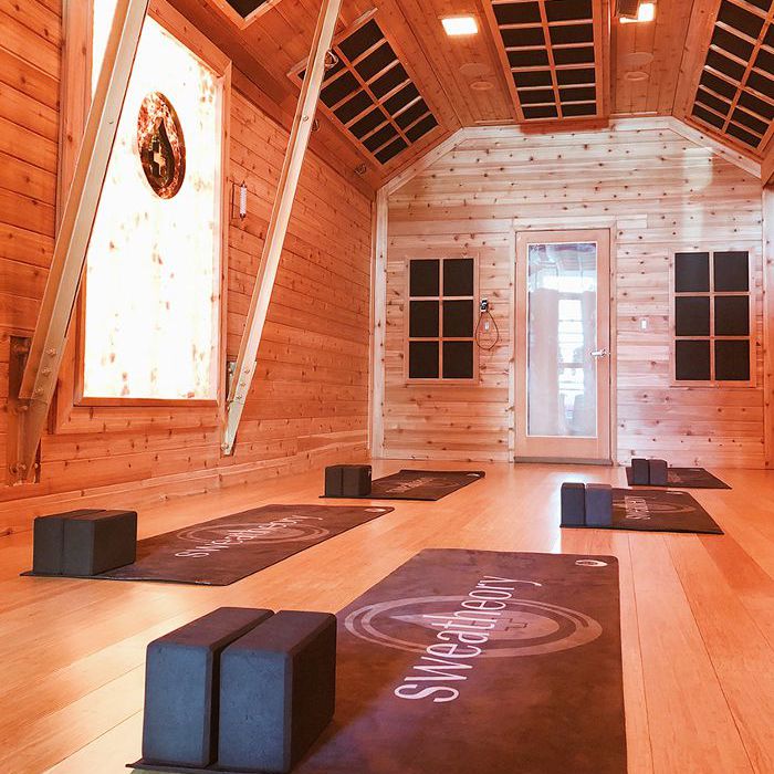 Sweattheory瑜伽馆