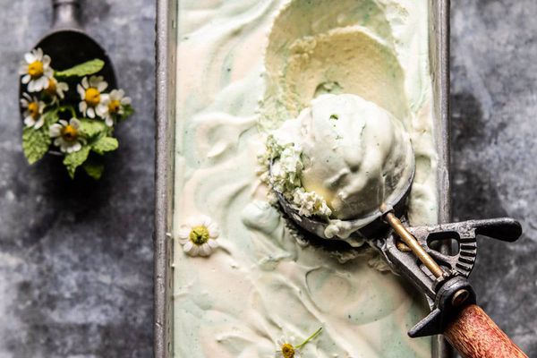 how to make heavy cream - no churn white chocolate ice cream