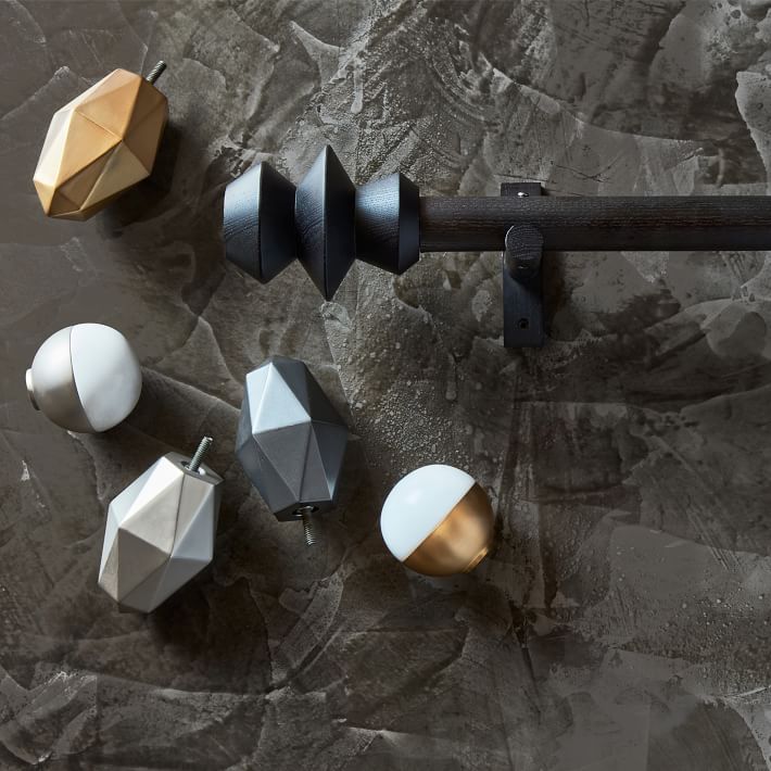 在各种精加工刻面的杆头。