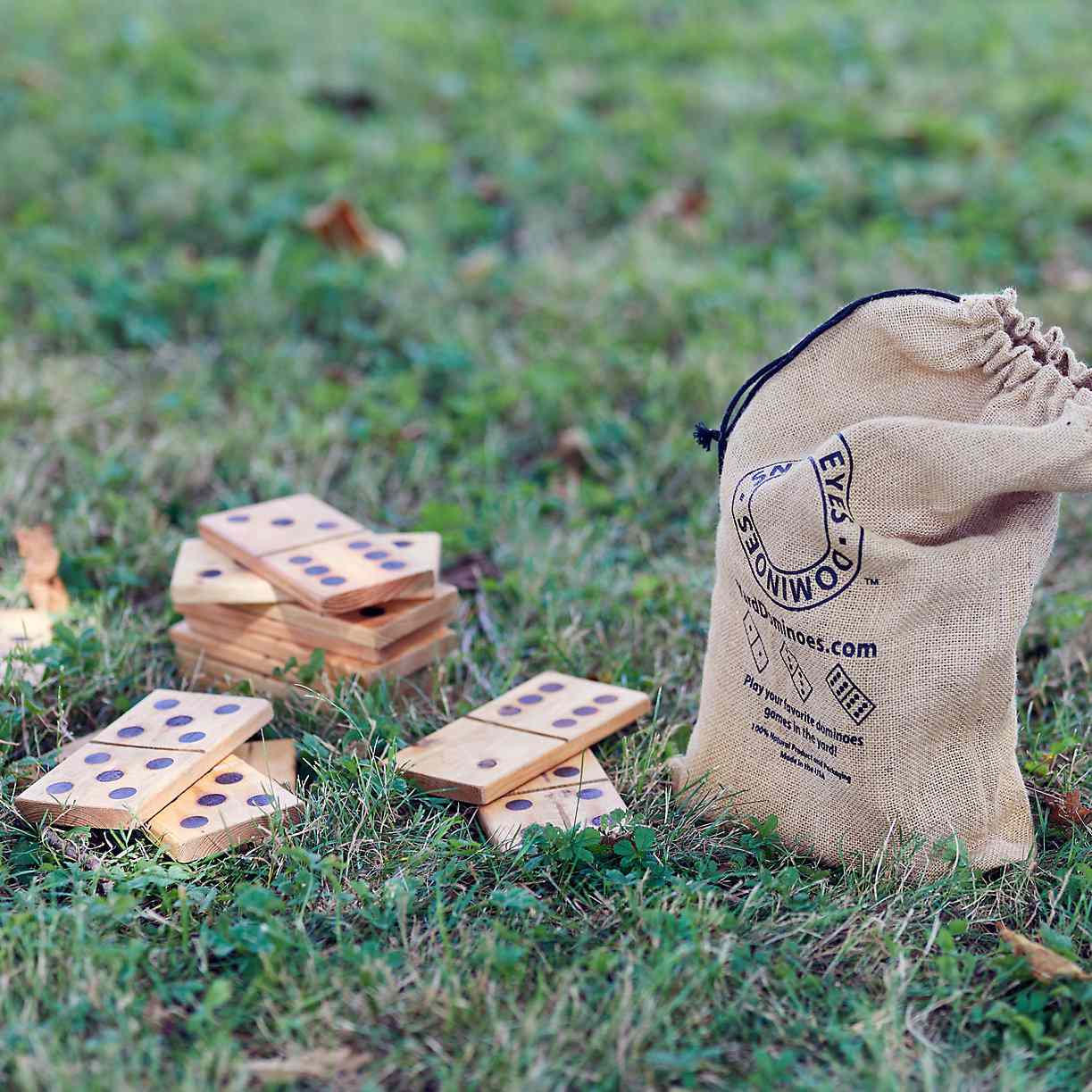 地形木院子多米诺骨牌