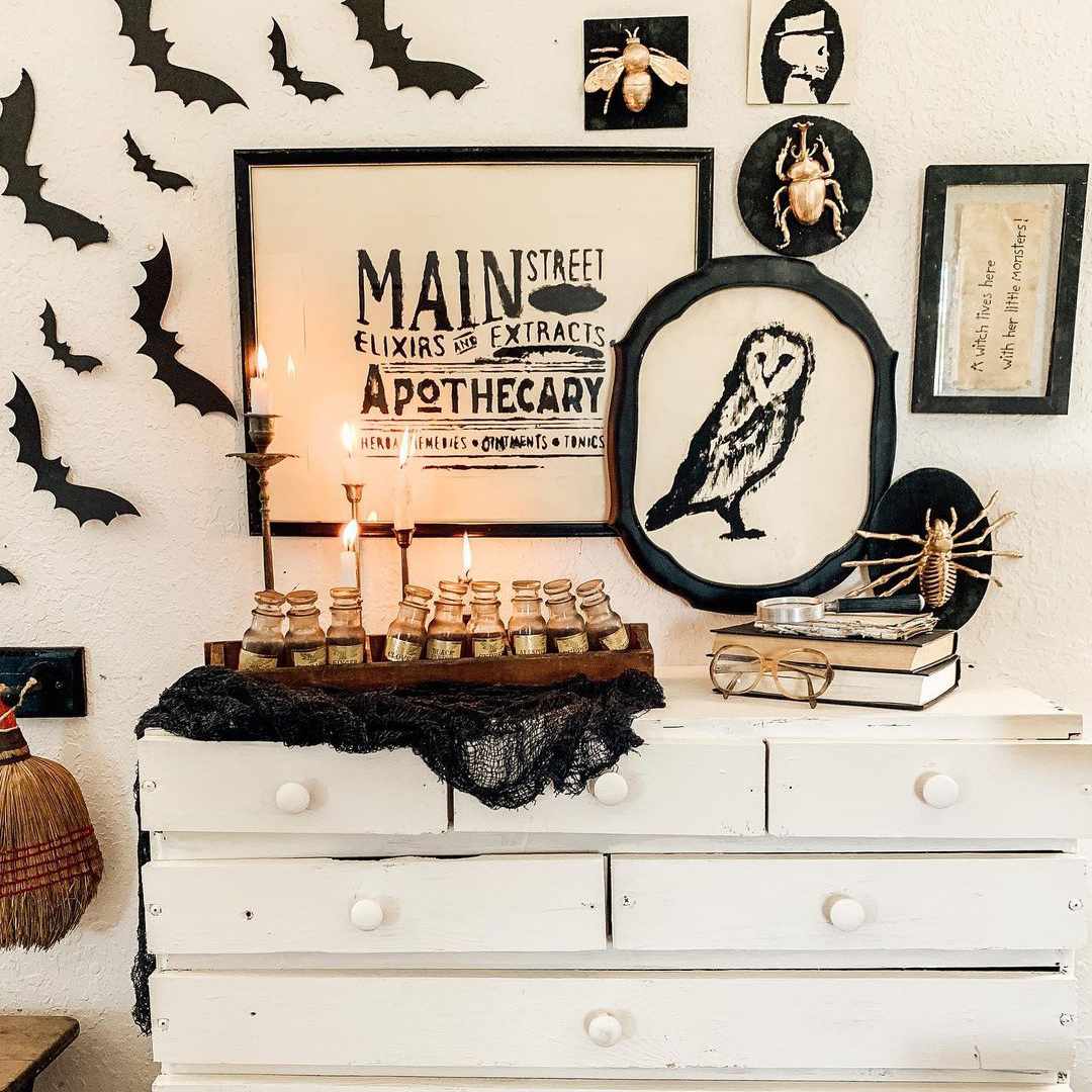 梳妆台用万圣节装饰