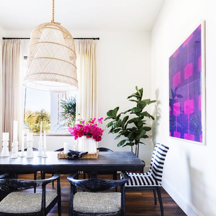 明亮的餐厅“class=