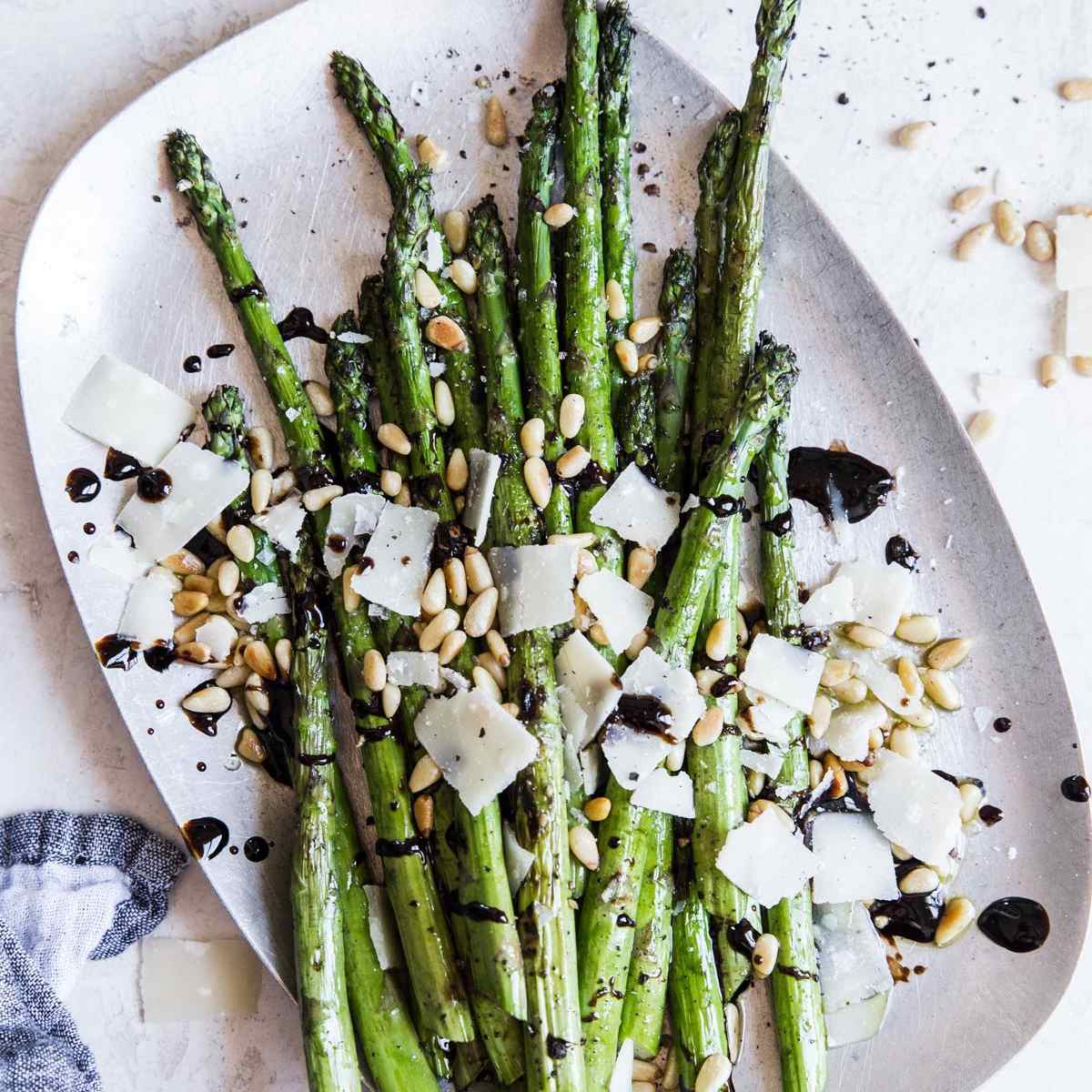 烤芦笋配香草酱-简易芦笋食谱