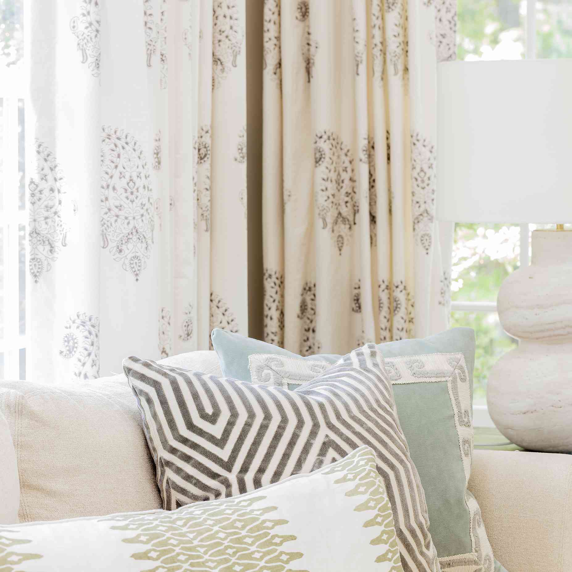 中性客厅的想法