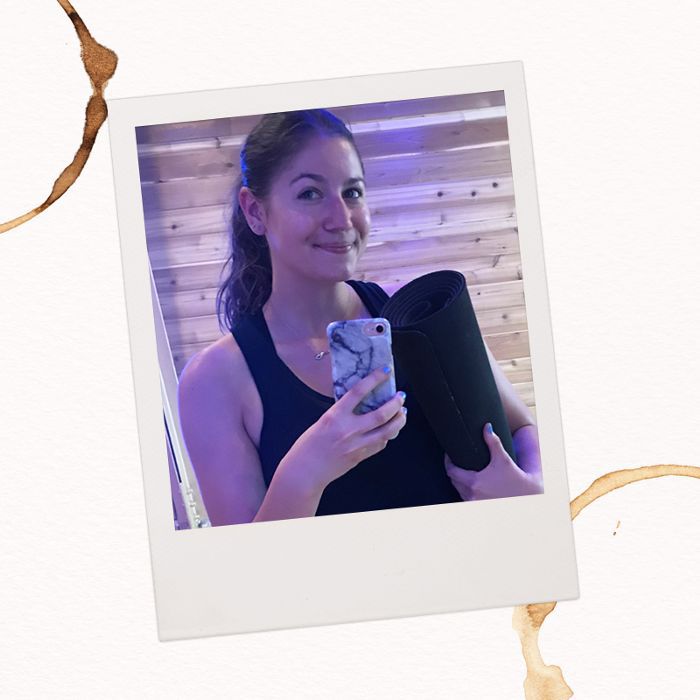 在健身房女子的自拍照