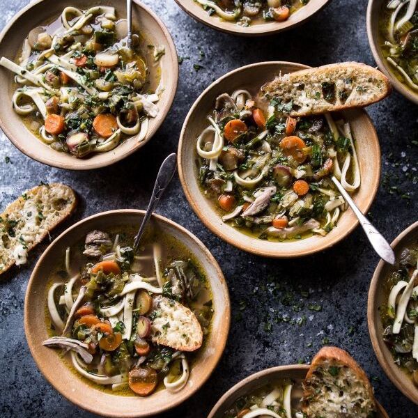 冬季蔬菜鸡汤面