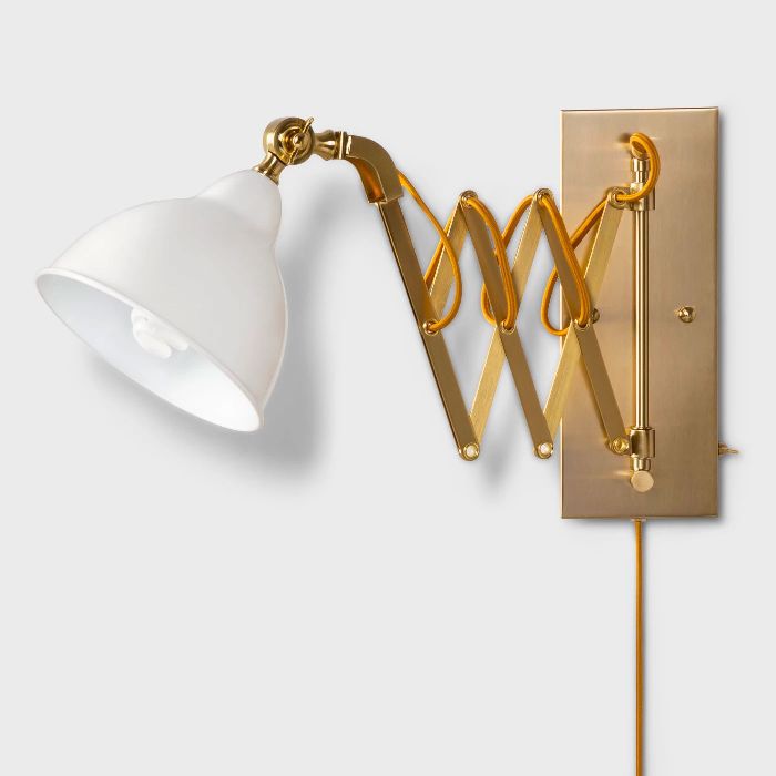 阈值手风琴金属壁灯在金/白色，29