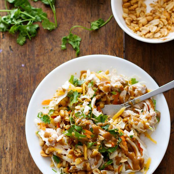 切碎泰国鸡肉沙拉