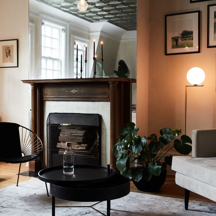 大胆的现代客厅