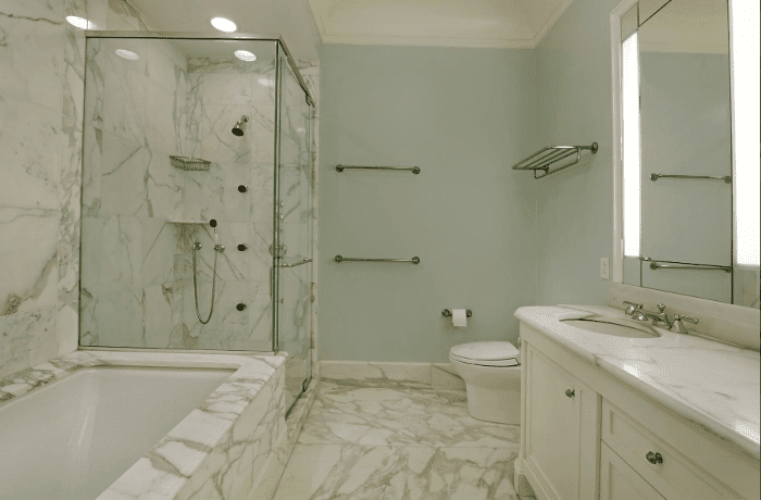 珍妮弗·洛佩兹与亚历克斯·罗德里格斯纽约公寓 - 浴室