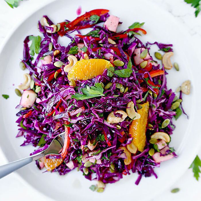感恩节后的食谱-排毒红卷心菜沙拉