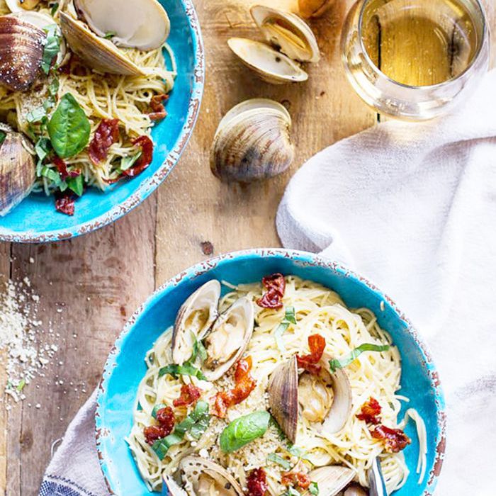 经典意大利食谱:蛤蜊扁面条
