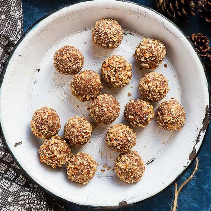 山核桃朗姆酒球