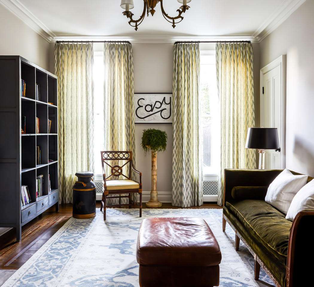 一个房间，我永远不会忘记 - 梅格拉瓦尔特坐着的房间，带褐砂石