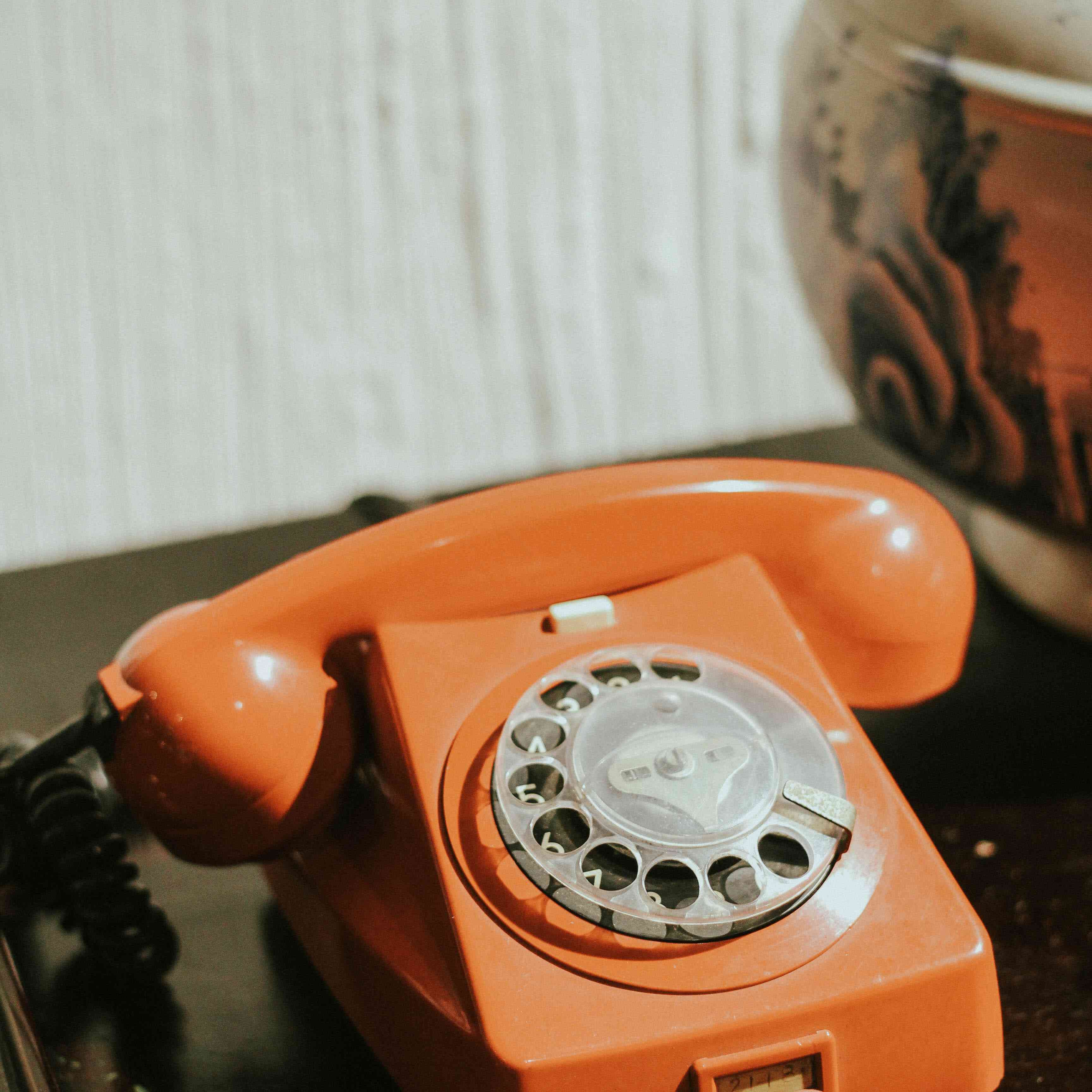 生日那天要做的事情——打电话给你的家人和朋友