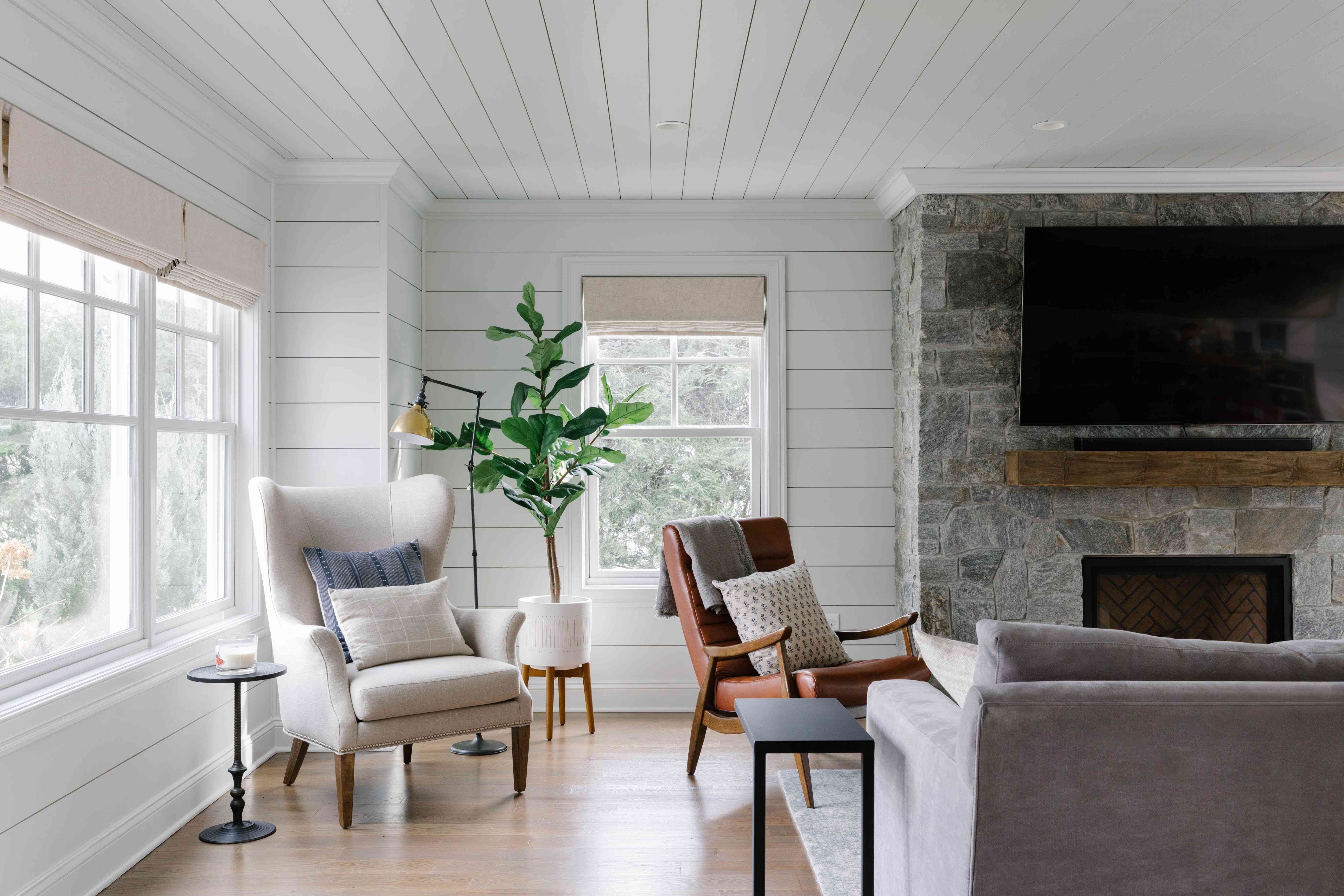 农家乐客厅与别致的阅读角落。