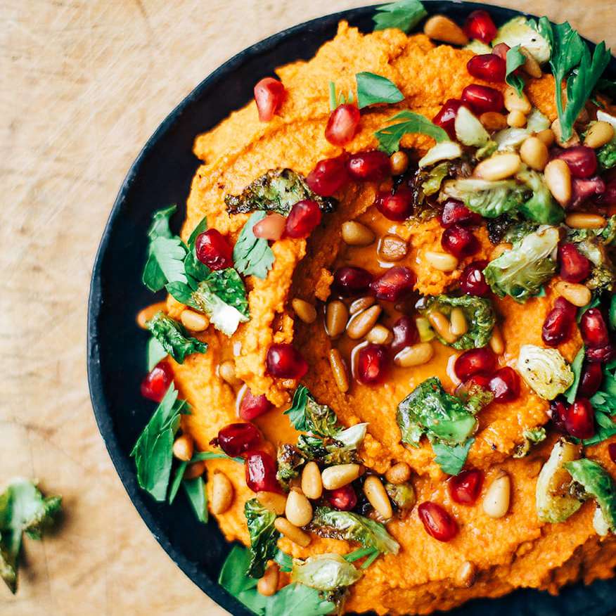 烤胡萝卜＆harissa chickpea dip