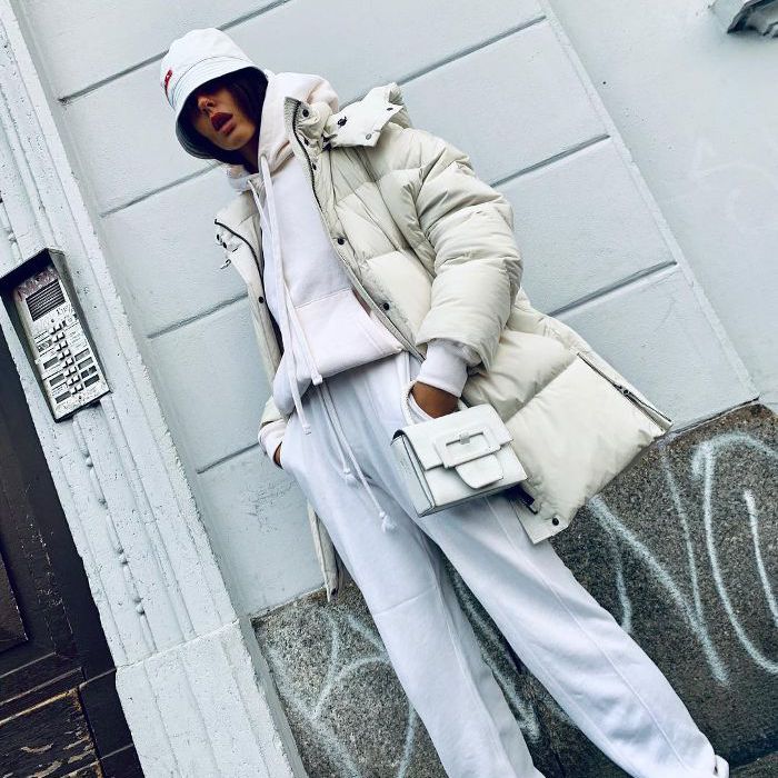 酷机场服装与帽衫