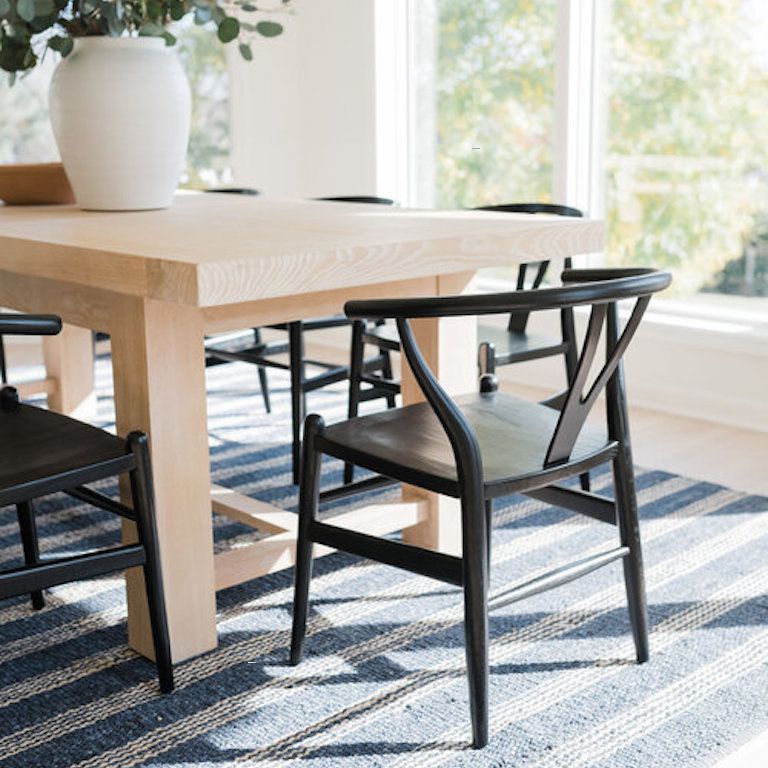 餐桌特色叉骨椅“class=