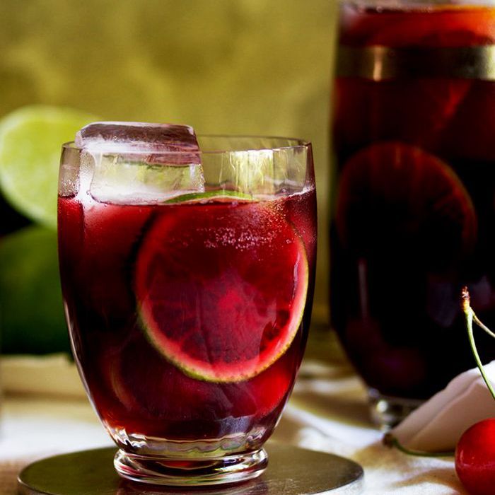 宝石红樱桃桑格利亚