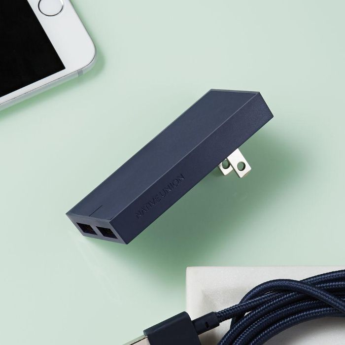 CB2海军智能充电器