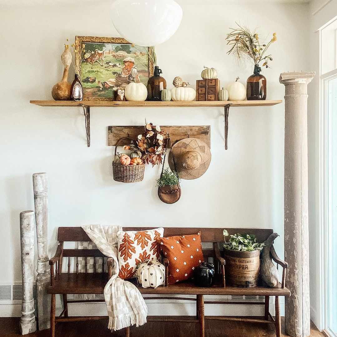 入口通道的秋季装饰