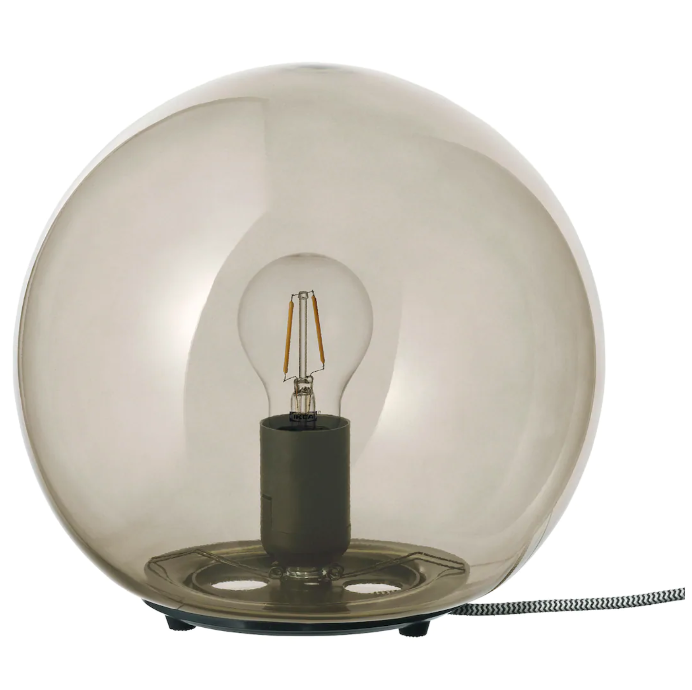 宜家的Fado台灯用LED球泡