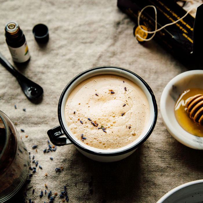 薰衣草柠檬超级食物拿铁