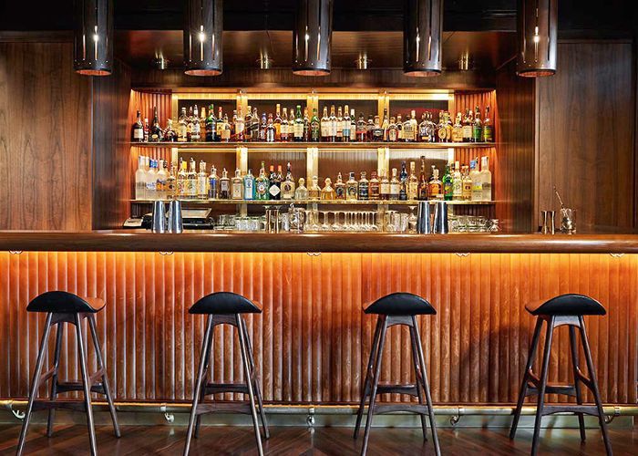 纽约市的屋顶餐厅——总督饭店的屋顶