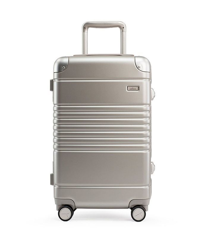 阿乐·斯凯，那个聚碳酸酯随身行李